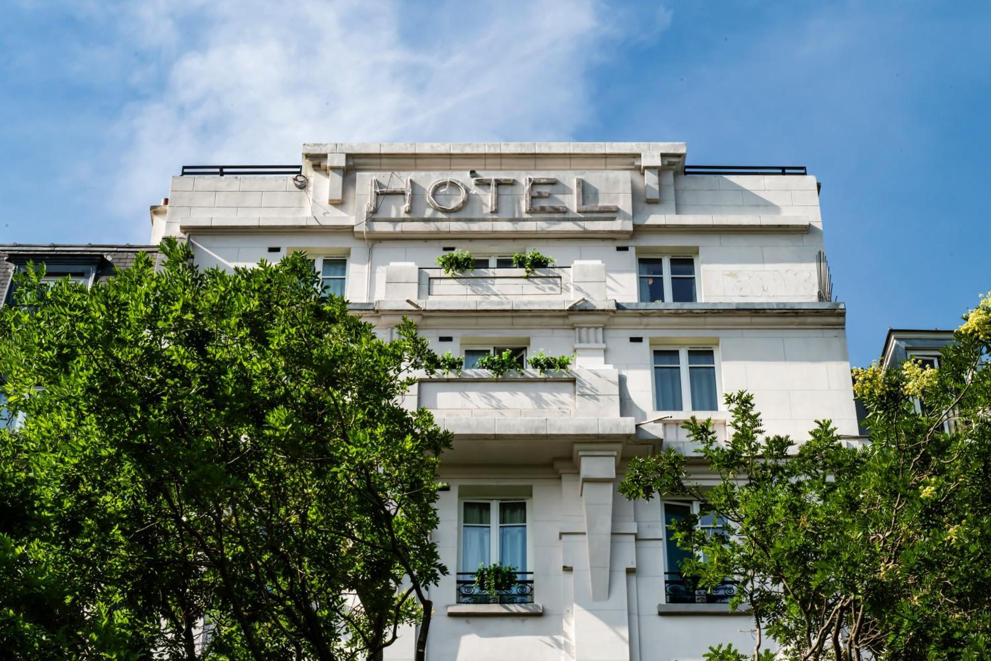 Le Lampika Hotel パリ エクステリア 写真