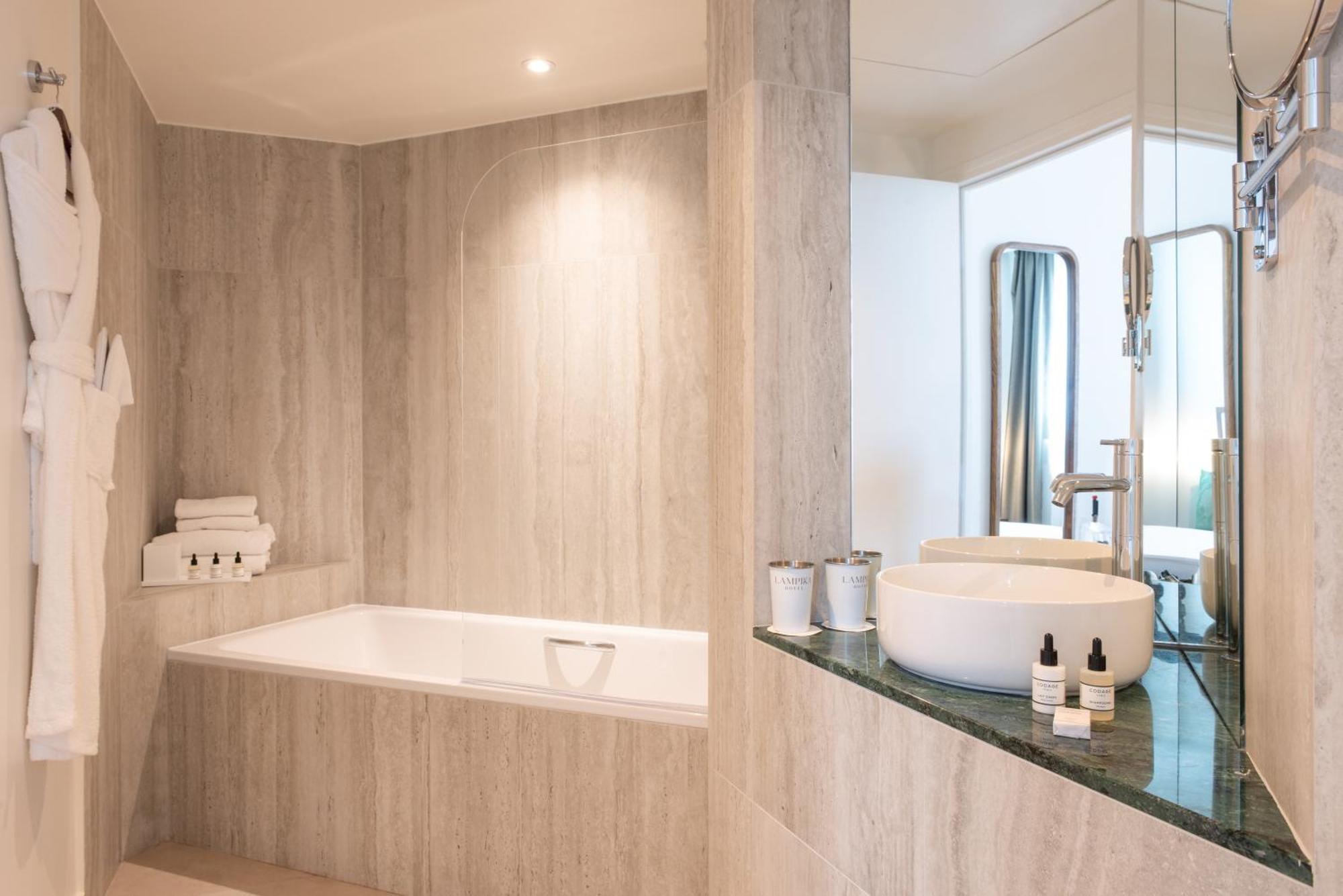 Le Lampika Hotel パリ 部屋 写真