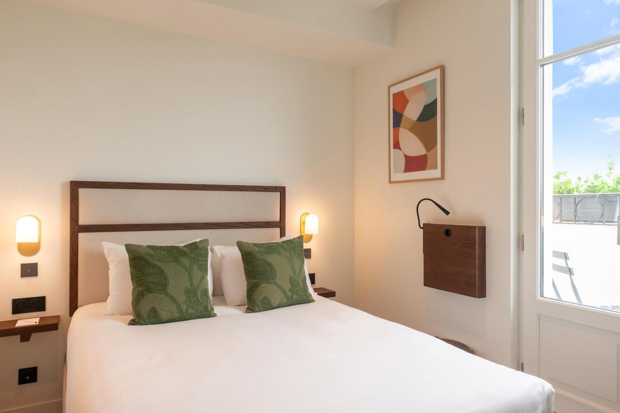 Le Lampika Hotel パリ 部屋 写真