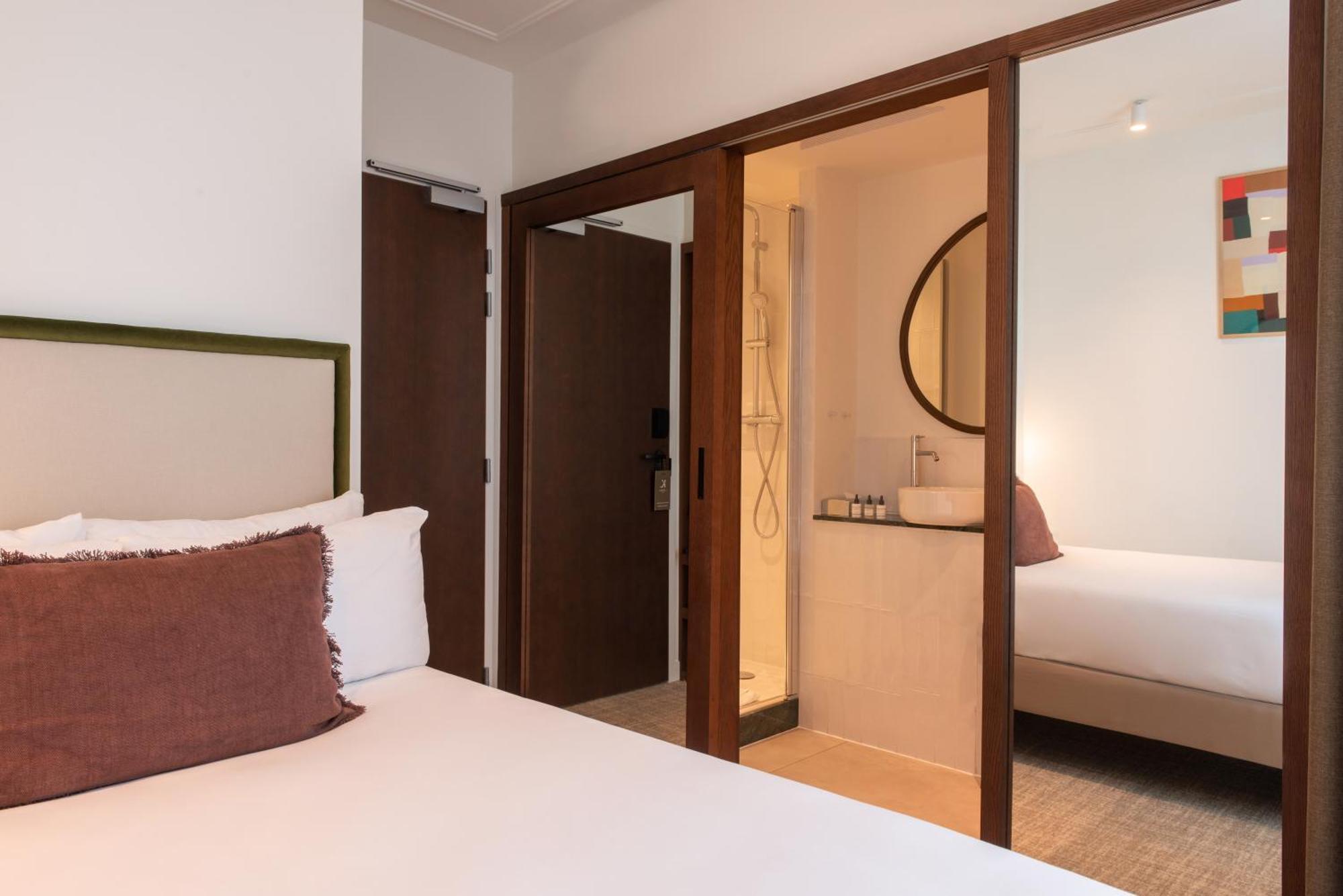 Le Lampika Hotel パリ 部屋 写真