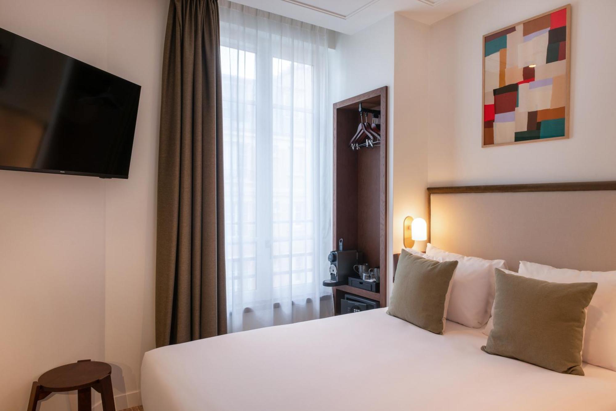 Le Lampika Hotel パリ 部屋 写真