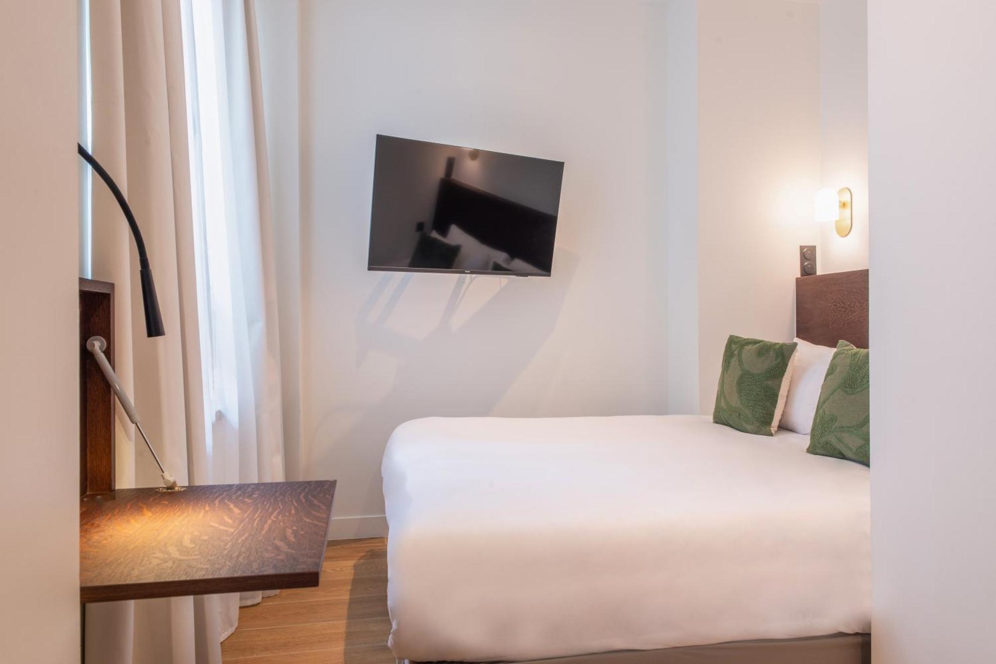 Le Lampika Hotel パリ 部屋 写真