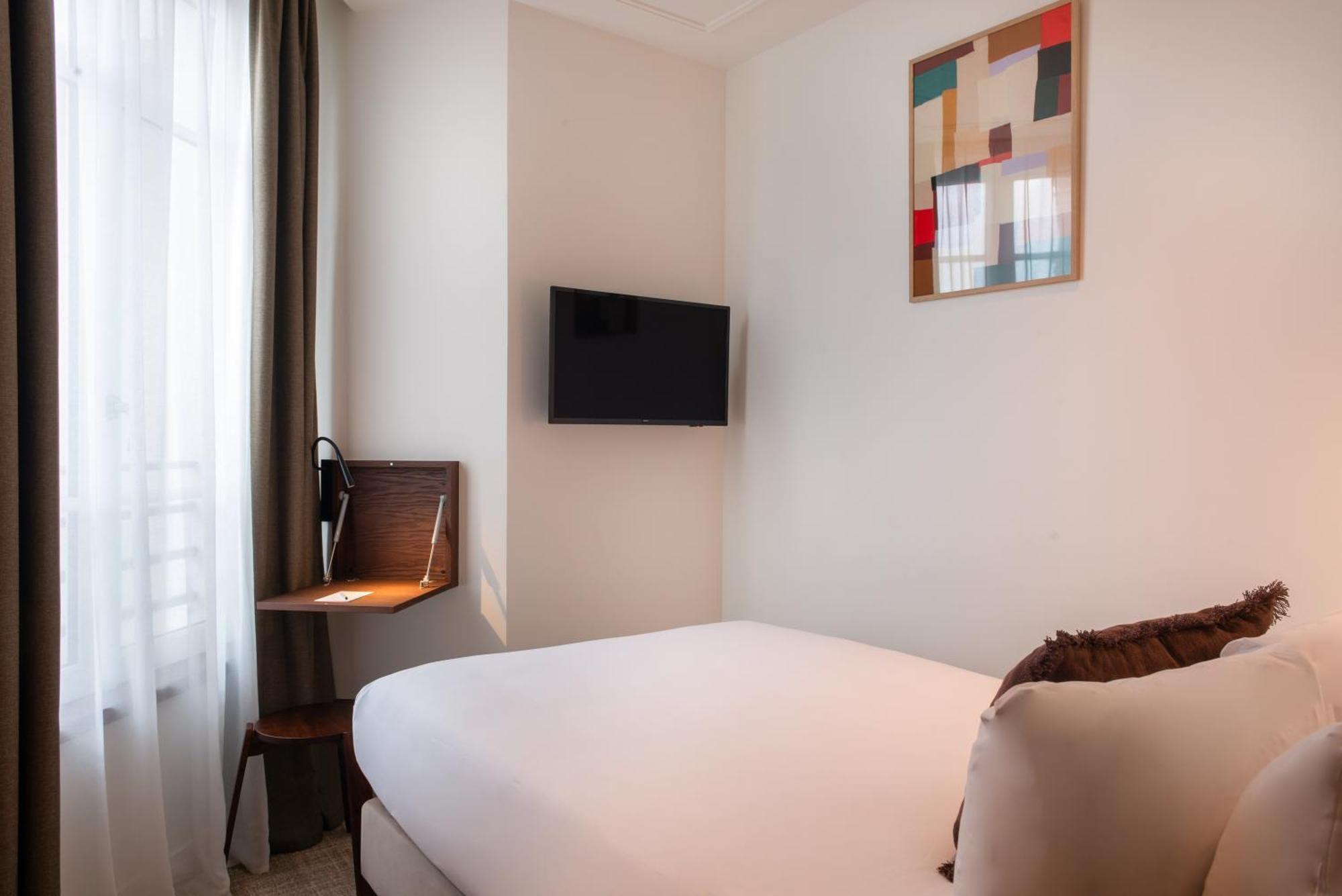 Le Lampika Hotel パリ 部屋 写真