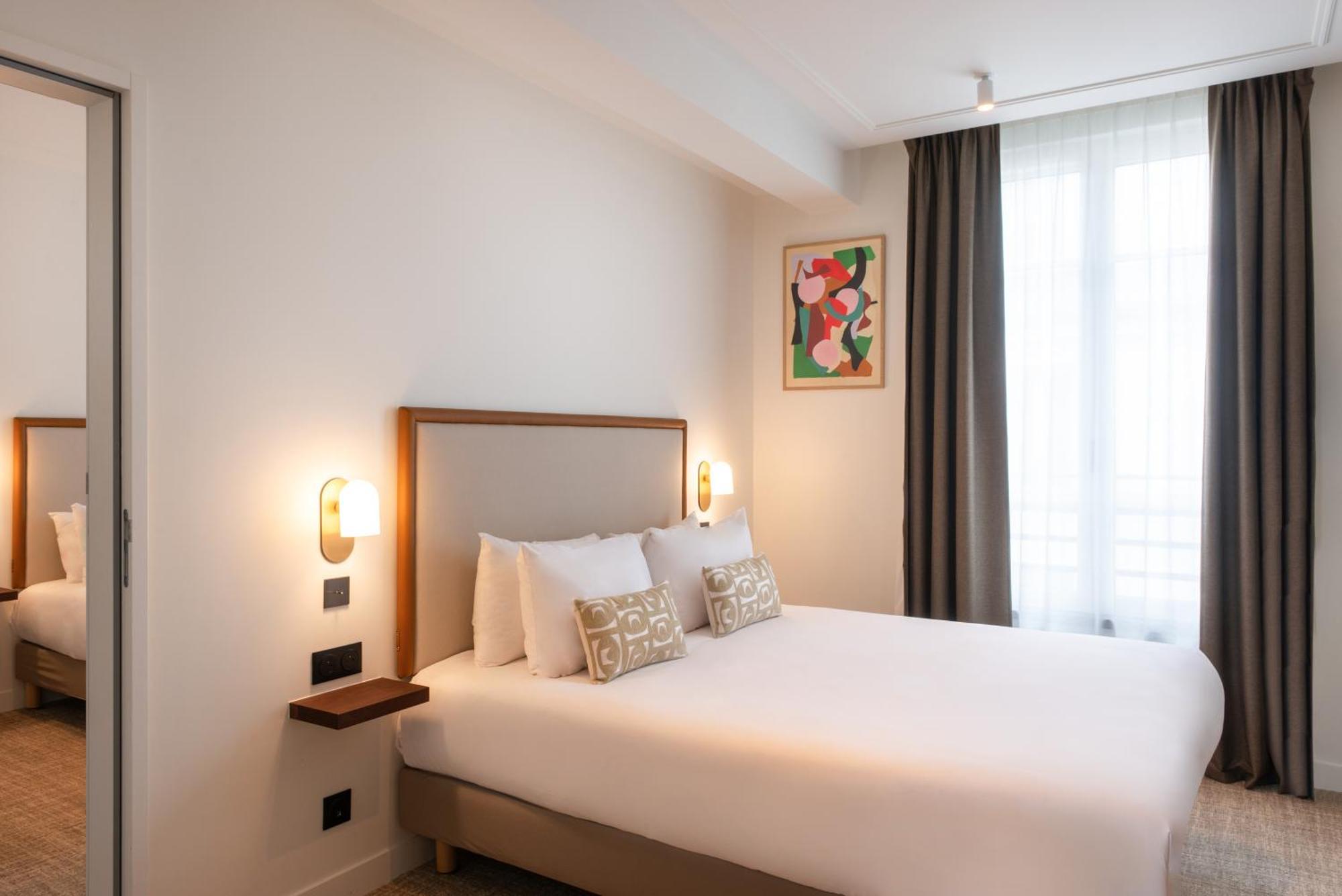 Le Lampika Hotel パリ 部屋 写真