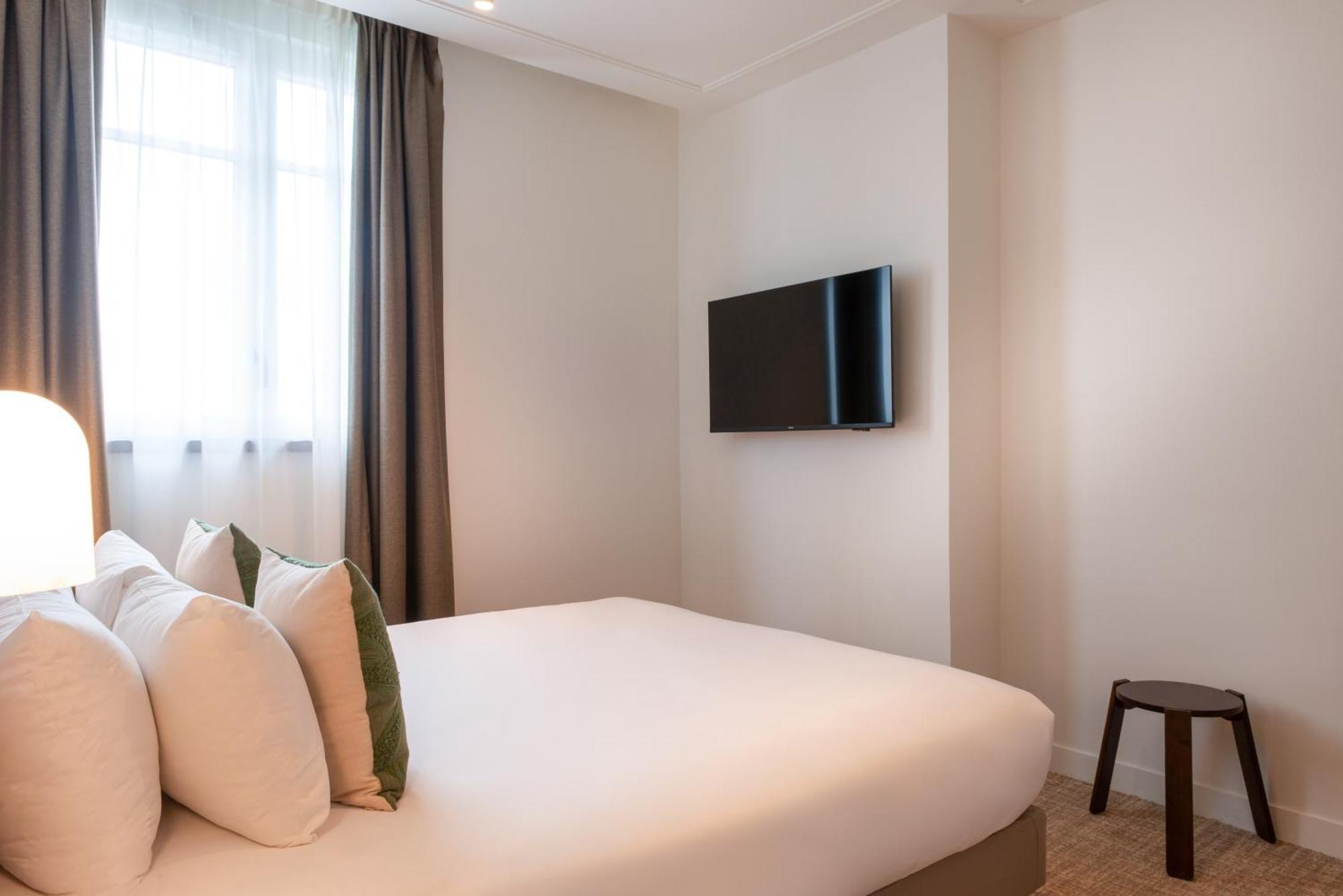 Le Lampika Hotel パリ 部屋 写真